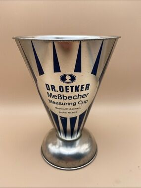 Dr. Oetker Meßbecher Metal Measuring Cup Made in Germany Model # 825